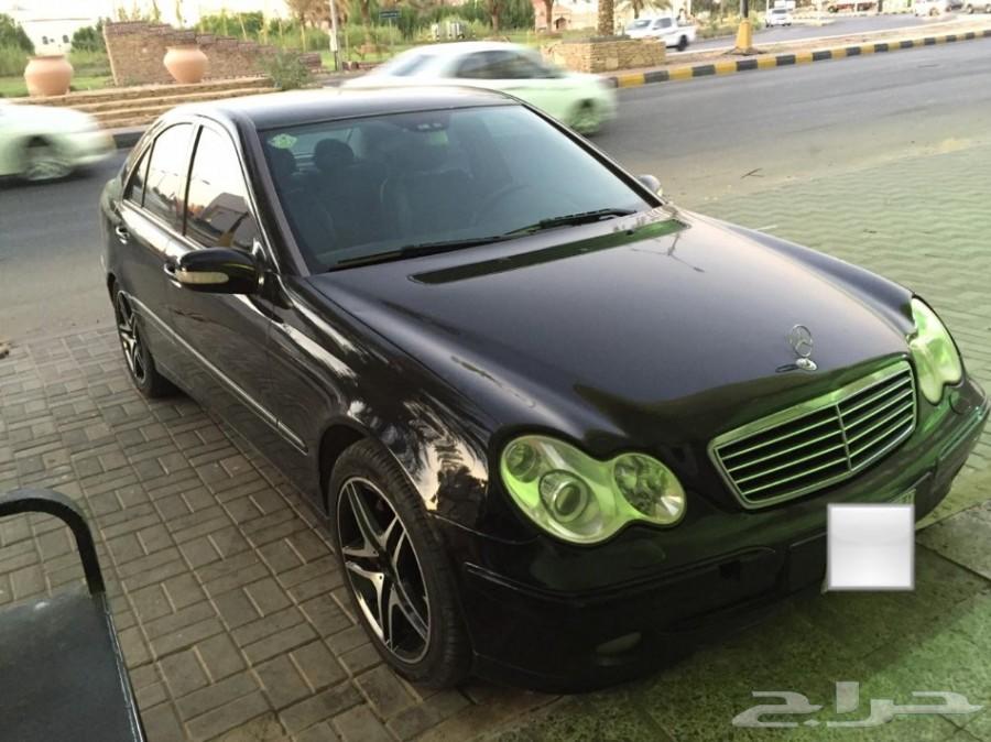 مرسيدس سي 200 .. 2004 أسود ..