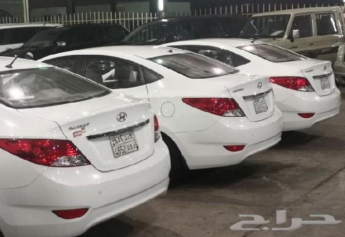 مجموعة _أكسنت_ 2015 _ أبيض _ لؤلؤي_بدي وكالة