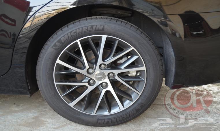 2016 لكزس ES 350