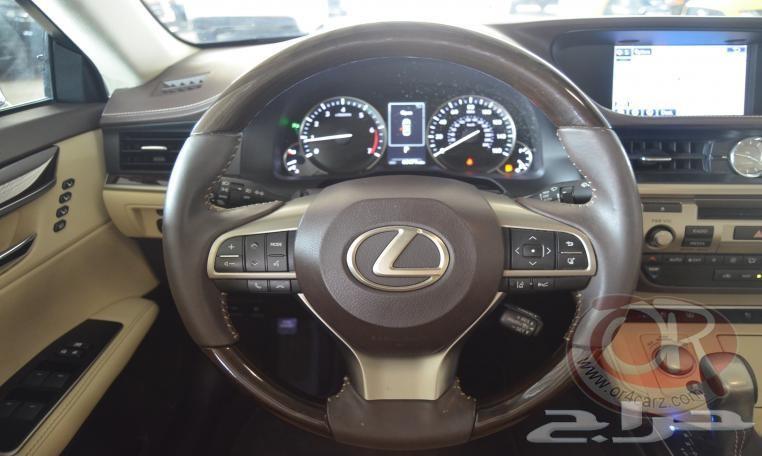 2016 لكزس ES 350