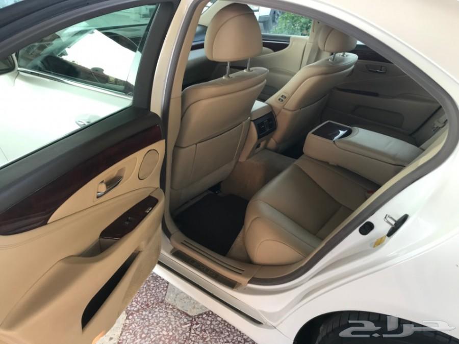 للبيع لكزس LS460 2009