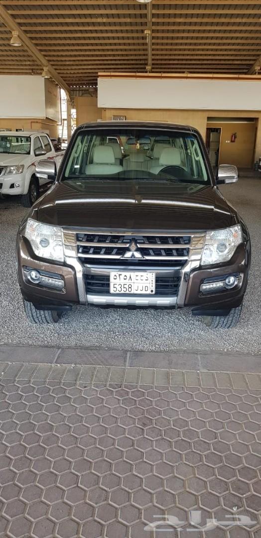 ميستوبيشي باجيرو أستندر