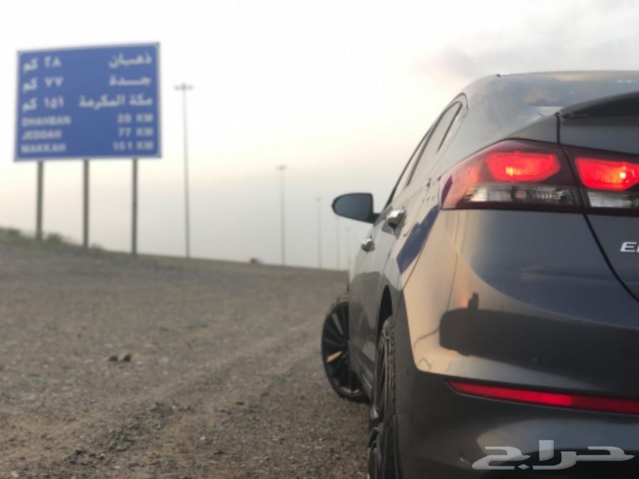 عندي سيارتين نوع هونداي للتنازل دون مقابل