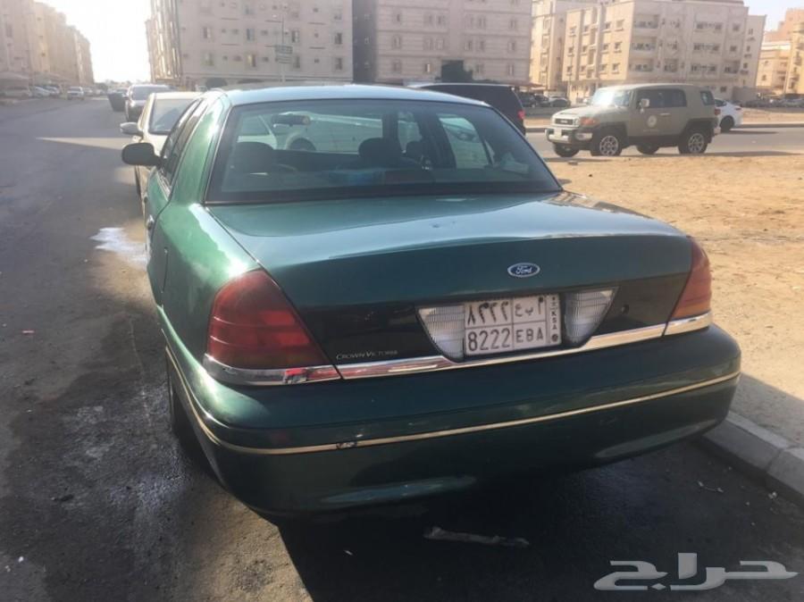 فورد كراون فيكتوريا 2001