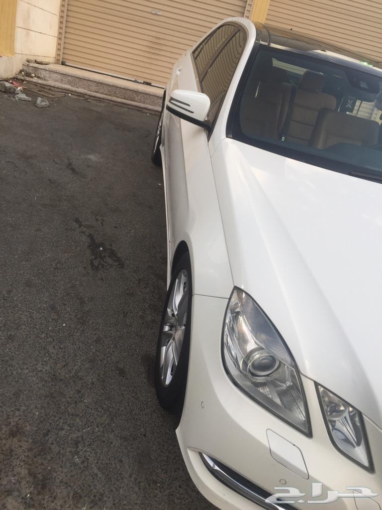 مرسيدس E300 موديل 2011