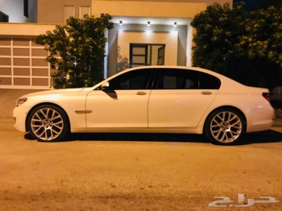 BMW 750 il موديل 2015 تحت الضمان