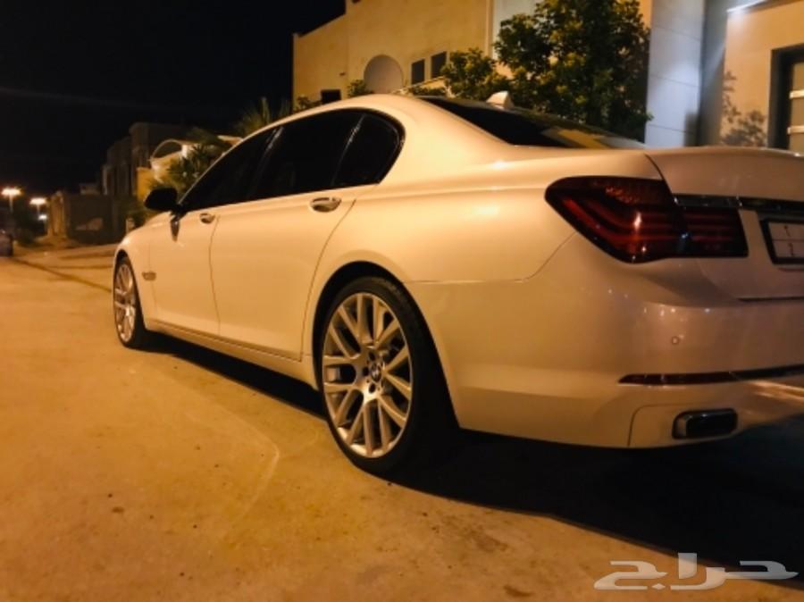 BMW 750 il موديل 2015 تحت الضمان