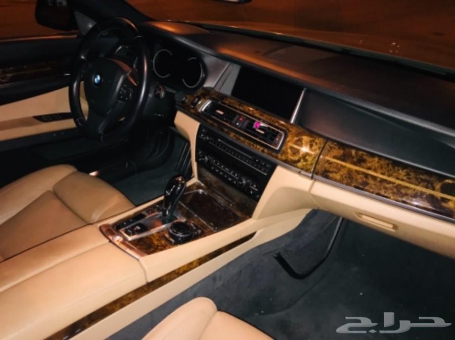 BMW 750 il موديل 2015 تحت الضمان