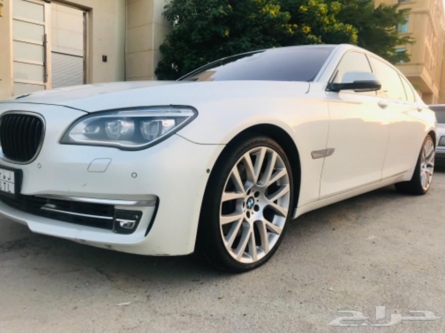 BMW 750 il موديل 2015 تحت الضمان
