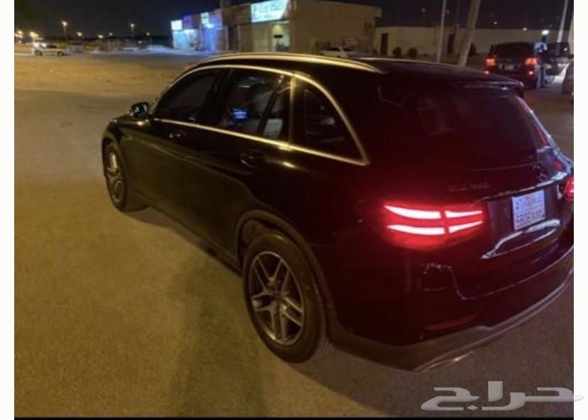 مرسيدس GLC 250 4MATIC شبه جديدة
