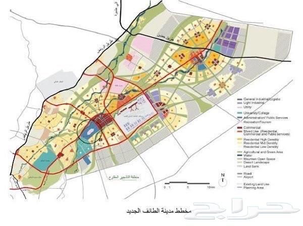 مجمع تجاري للبيع أو الاستثمار أربعة شوارع