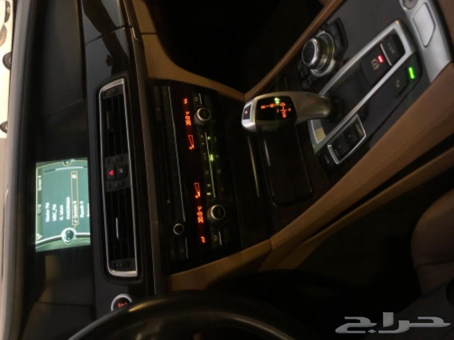 بي ام دبليو Li730 2012