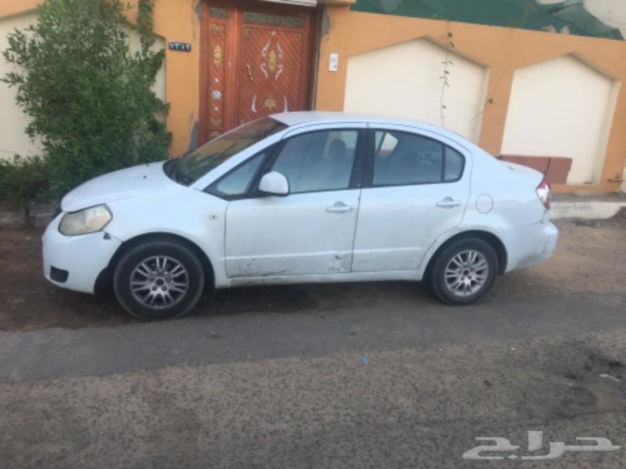 سوزوكي SX4 موديل 2010