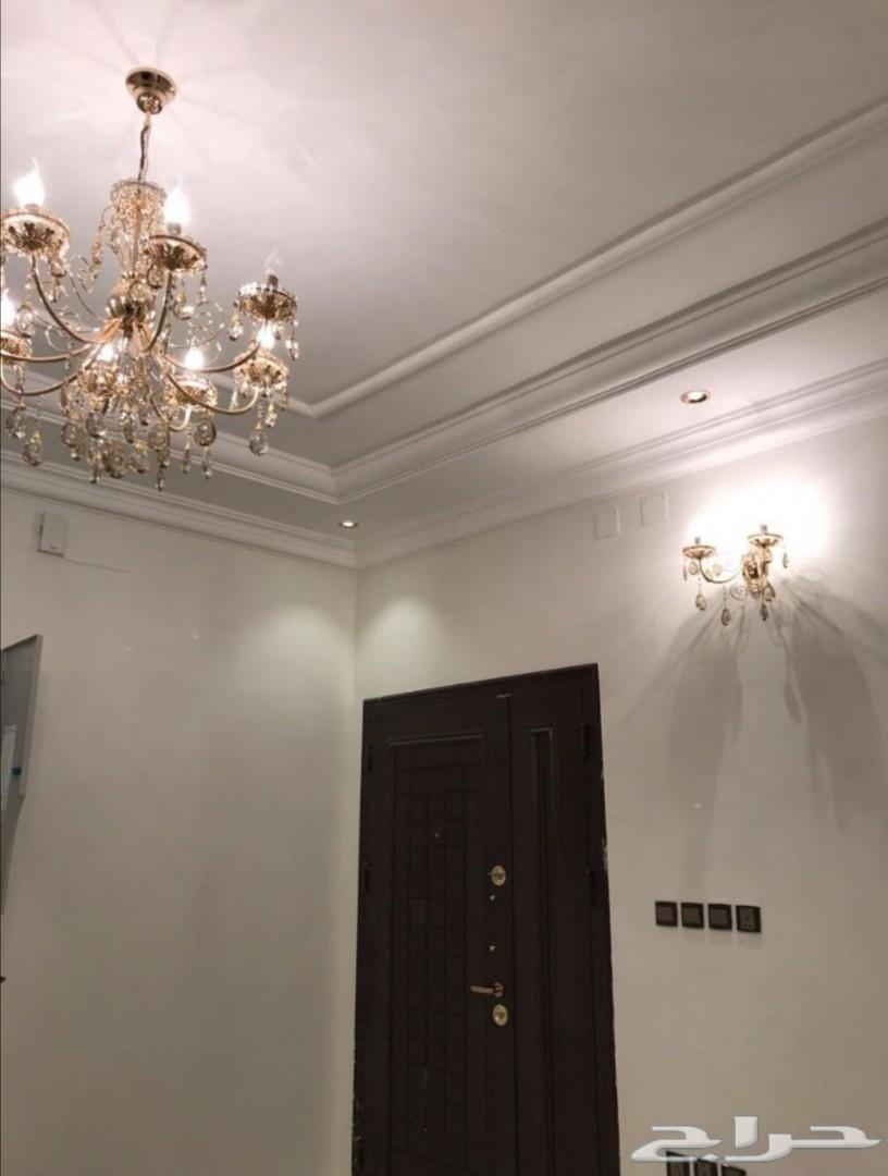 شقه 6 غرف للبيع شارع شبرا مساحه 315 متر