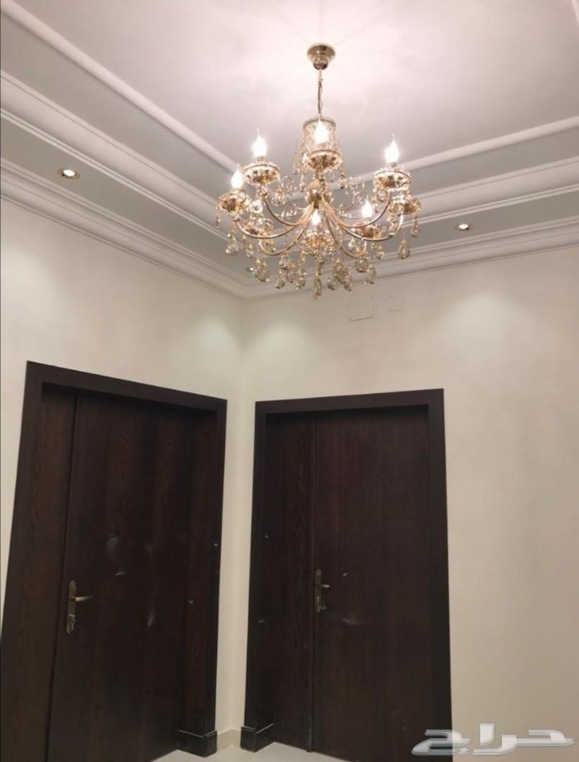 شقه 6 غرف للبيع شارع شبرا مساحه 315 متر
