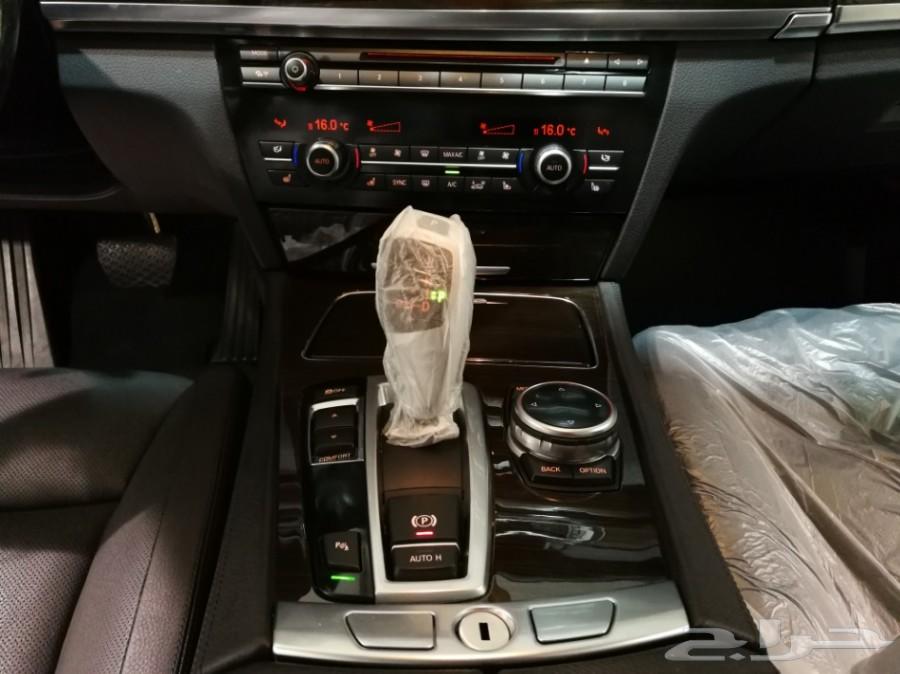 BMW 740 كالجديد تمام تون تيربو