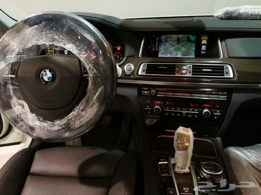 BMW 740 كالجديد تمام تون تيربو