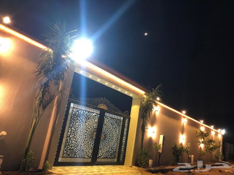 استراحة جديدة ومسبح كبير 400 ريال