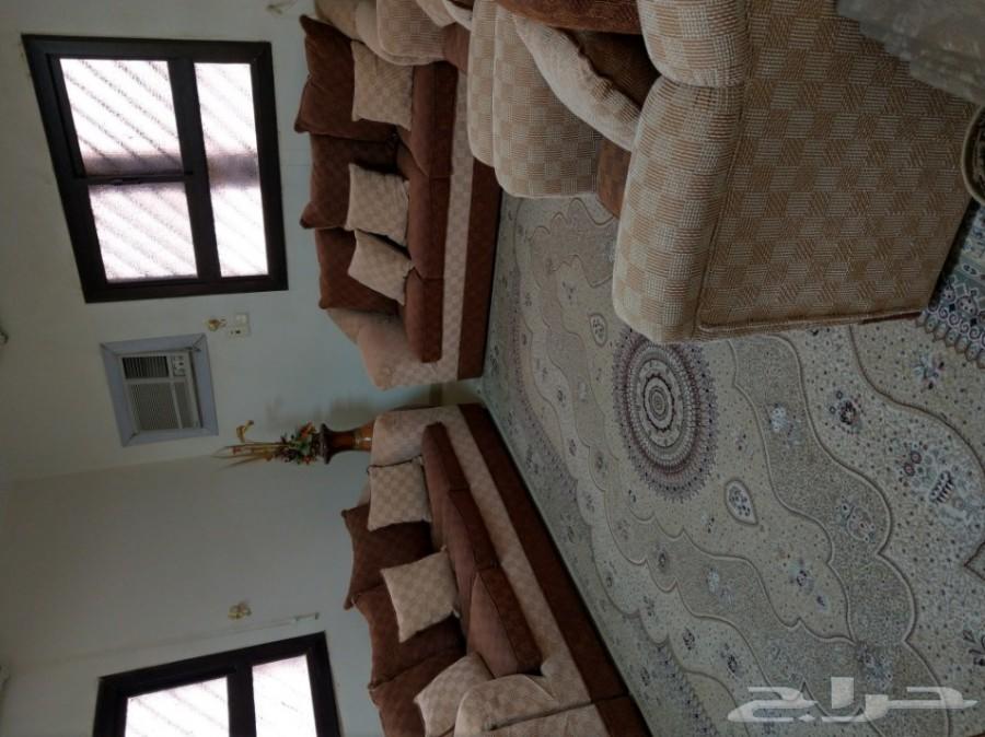اثاث للبيع