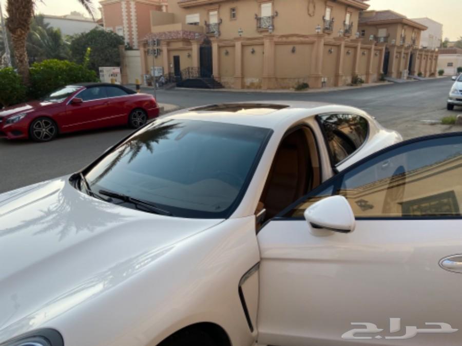 بورش بأناميراا سنة سلندر للبيع