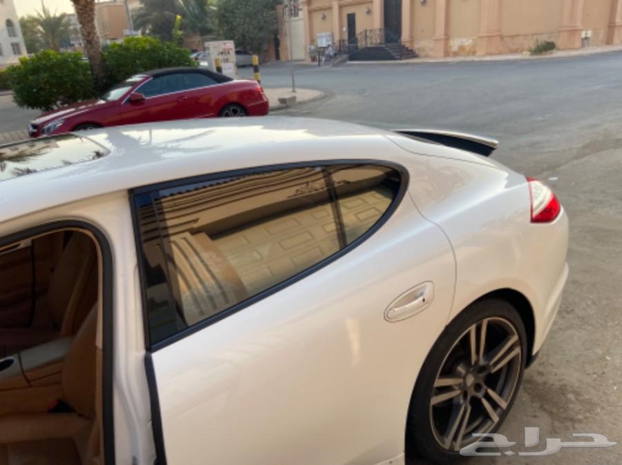 بورش بأناميراا سنة سلندر للبيع