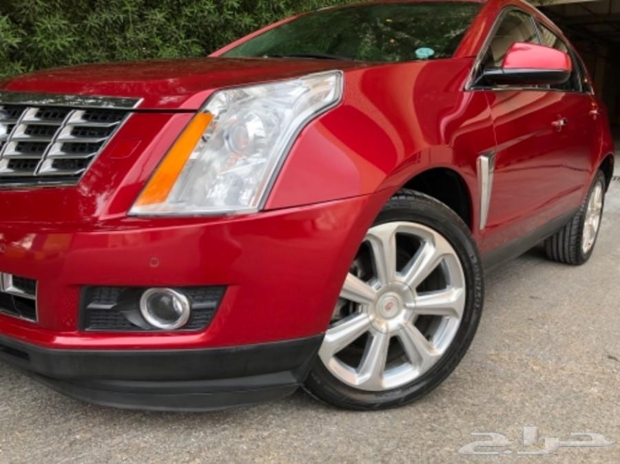 للبيع كاديلاك SRX 2014 نظيف جدا وممشى قليل