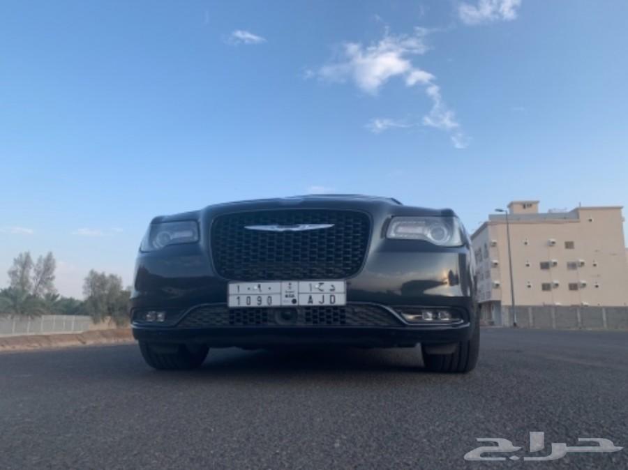 كرايزلر S قمة في النظافة V8
