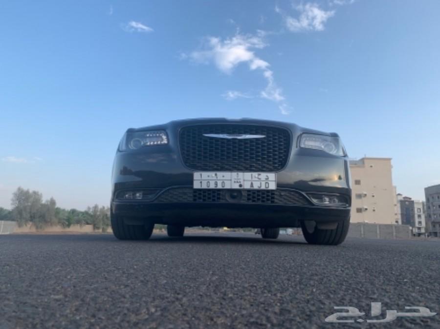 كرايزلر S قمة في النظافة V8