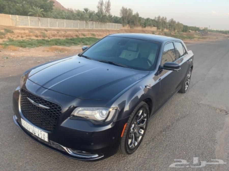 كرايزلر S قمة في النظافة V8