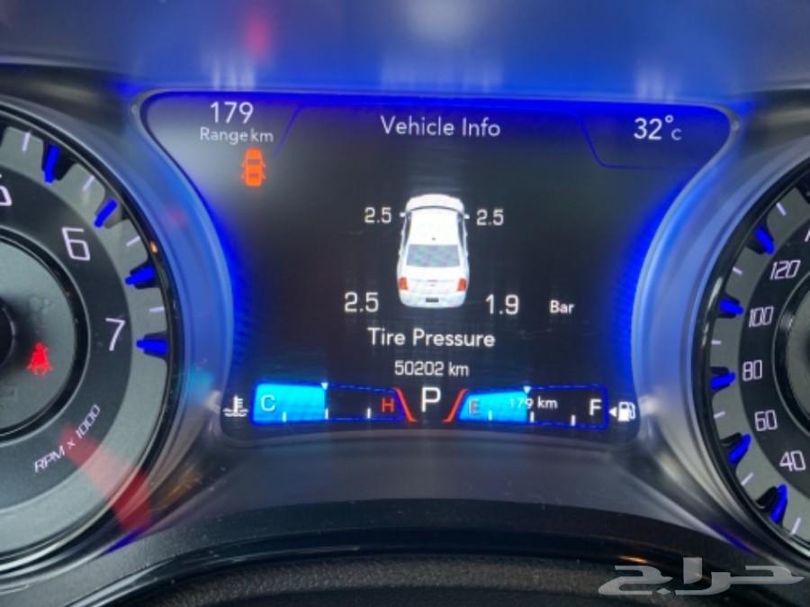 كرايزلر S قمة في النظافة V8