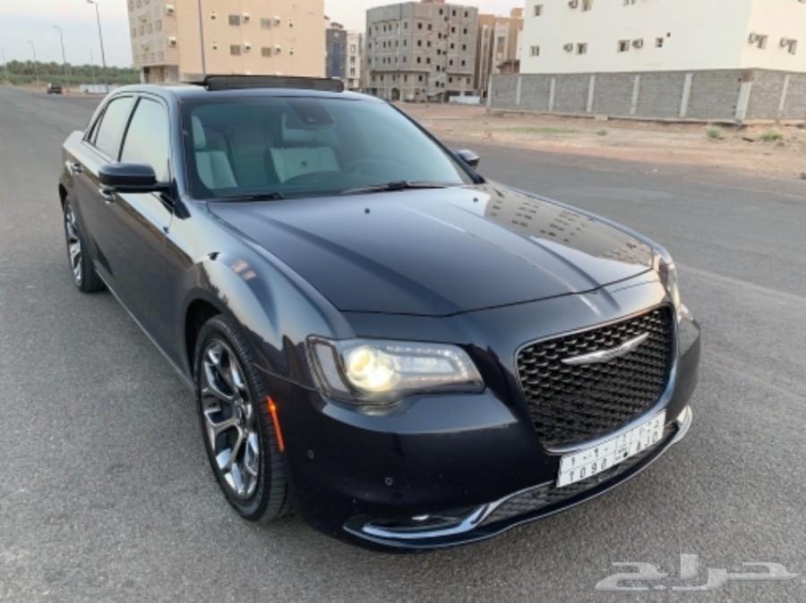 كرايزلر S قمة في النظافة V8