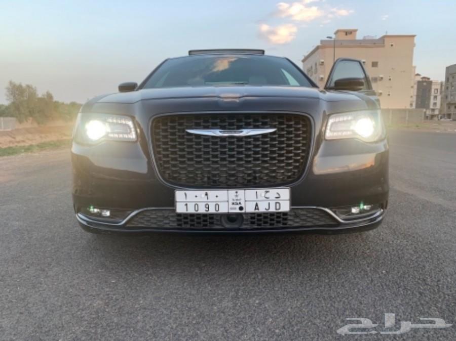 كرايزلر S قمة في النظافة V8