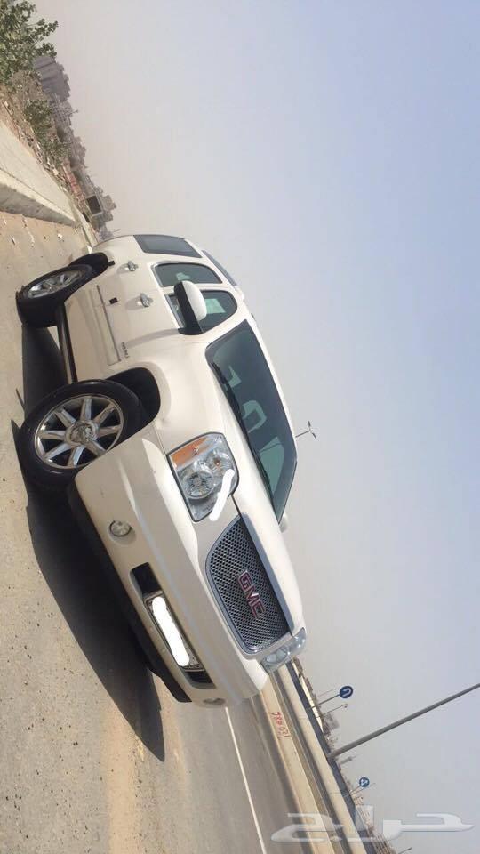 2014 GMC Yukon Denali دينالي مخزن شبه جديدة