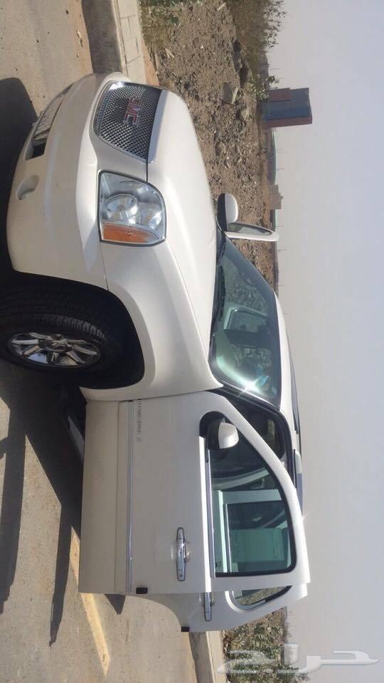 2014 GMC Yukon Denali دينالي مخزن شبه جديدة