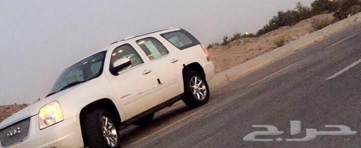 2014 GMC Yukon Denali دينالي مخزن شبه جديدة