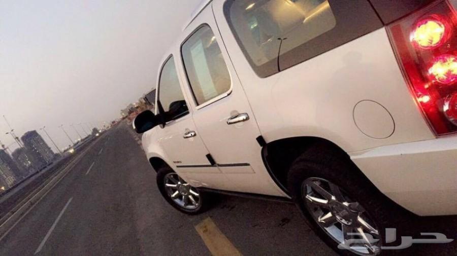 2014 GMC Yukon Denali دينالي مخزن شبه جديدة