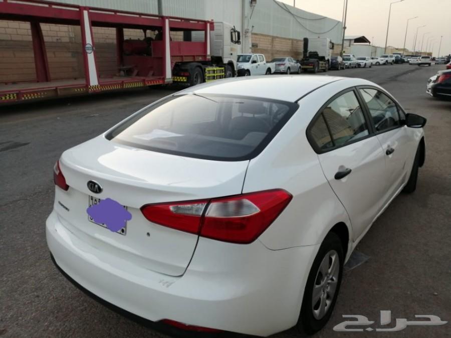 سيراتو استاندر 2015