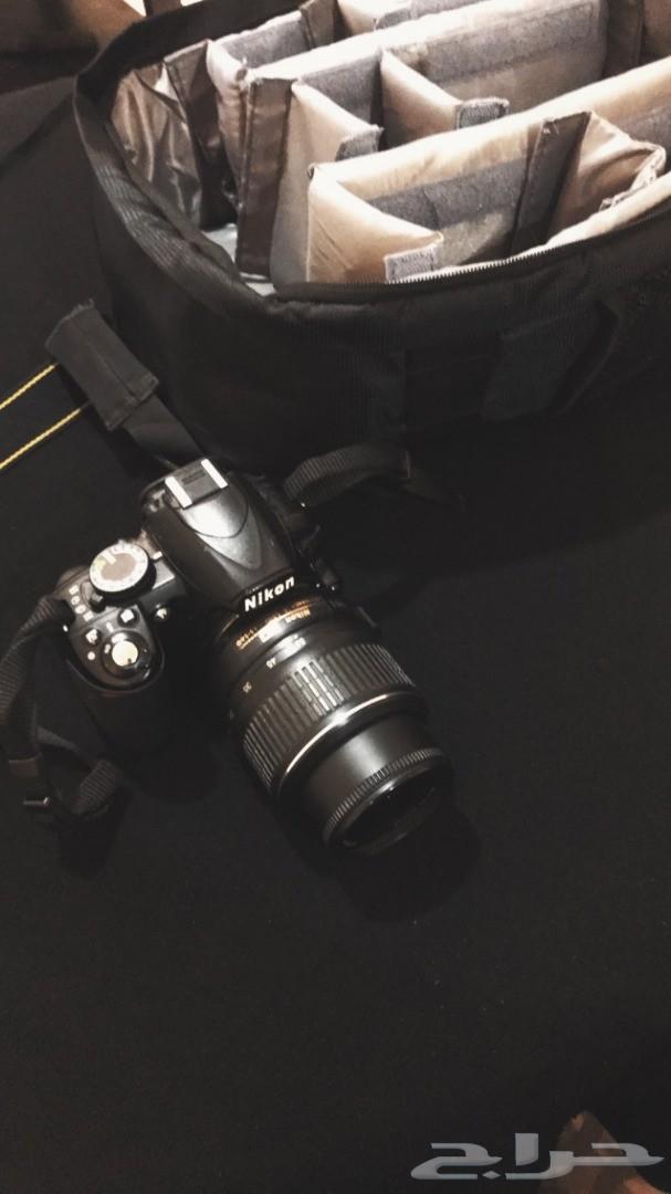 كاميرا نيكون D3100 (ممتازة للمبتدئين)