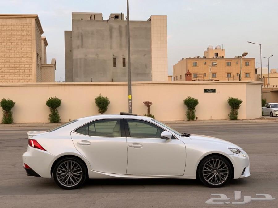لكزس IS350 فل كامل بلاتينيوم2015