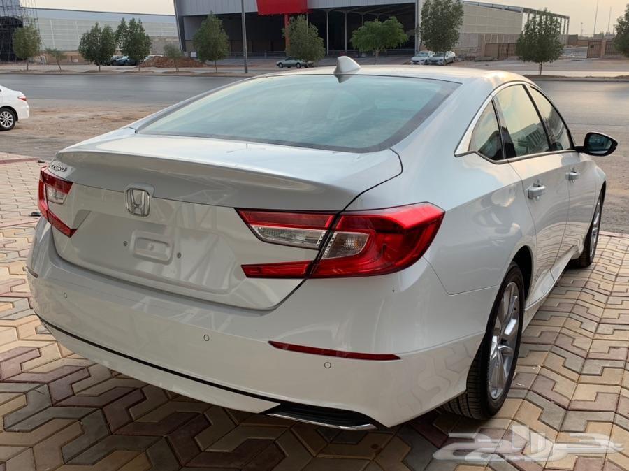 هوندا اكورد استاندر2019 سعودي ابيض 88500
