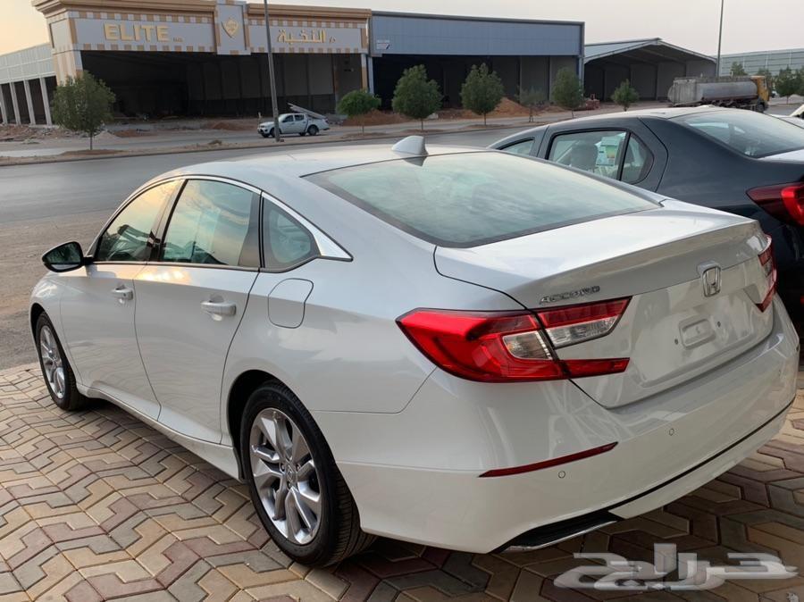 هوندا اكورد استاندر2019 سعودي ابيض 88500