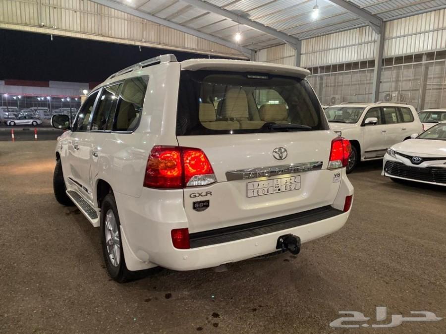 لاندكروزر GXR3 V8 2015 ستيني( تم البيع )