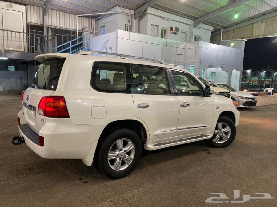 لاندكروزر GXR3 V8 2015 ستيني( تم البيع )