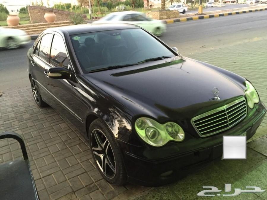 مرسيدس سي 200 .. 2004 أسود ..