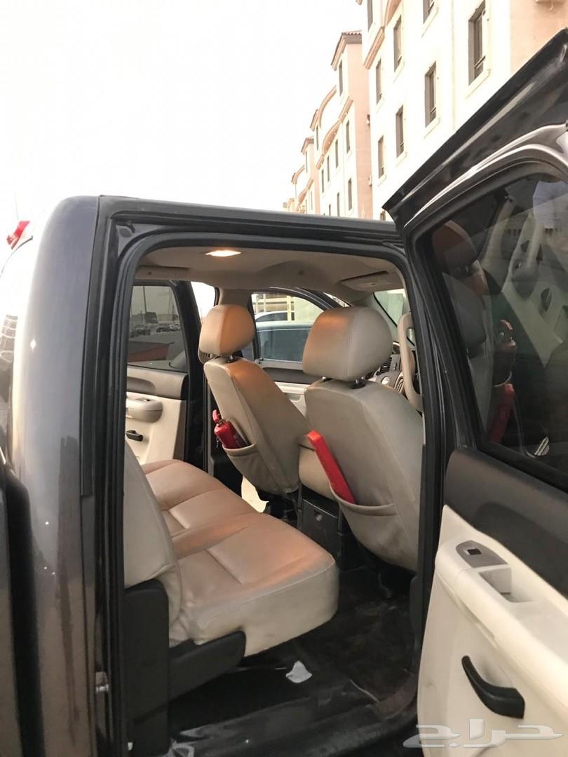 شفروليه سلفرادو بحاله ممتازه تبارك الله