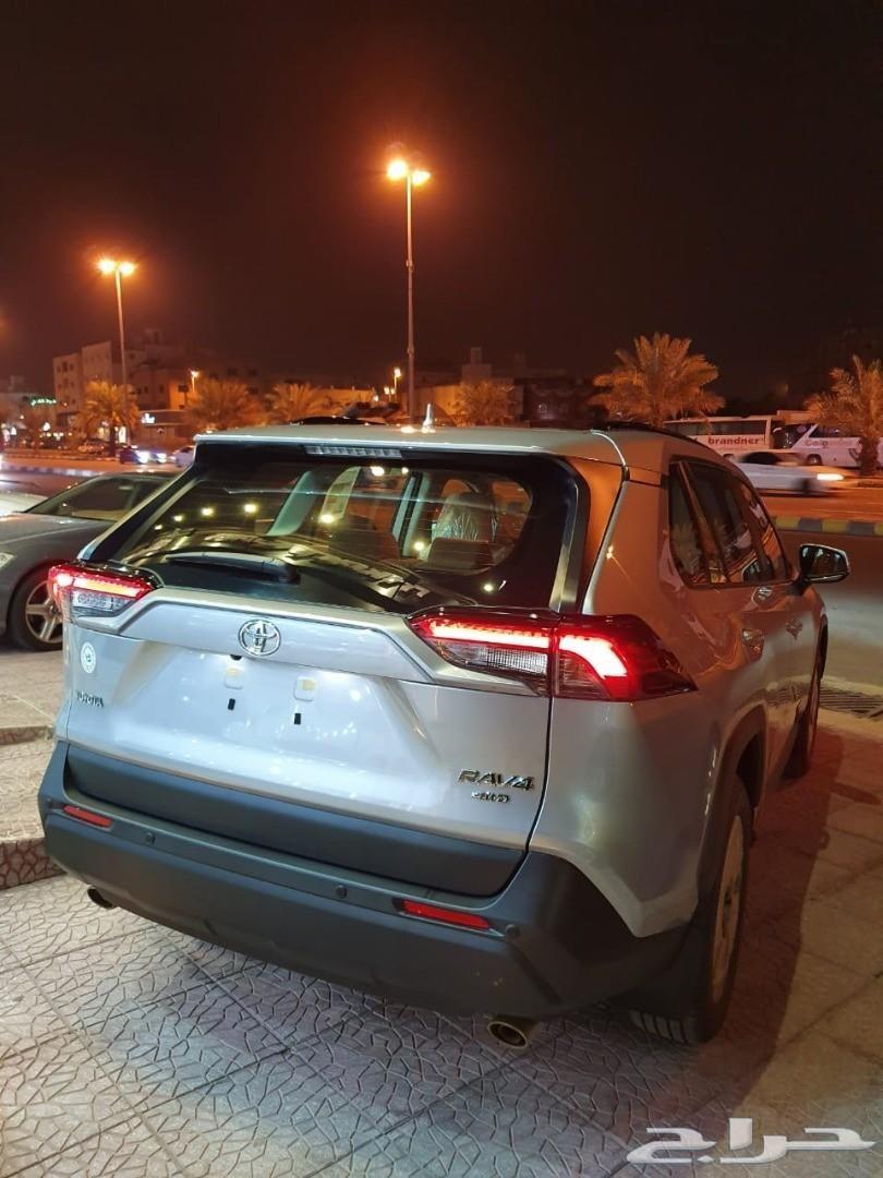 تويوتا راف فور الدفع الرباعى الشكل الجديد