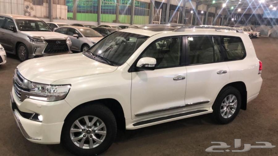 لاندكروزر 2018 GXR3 V8