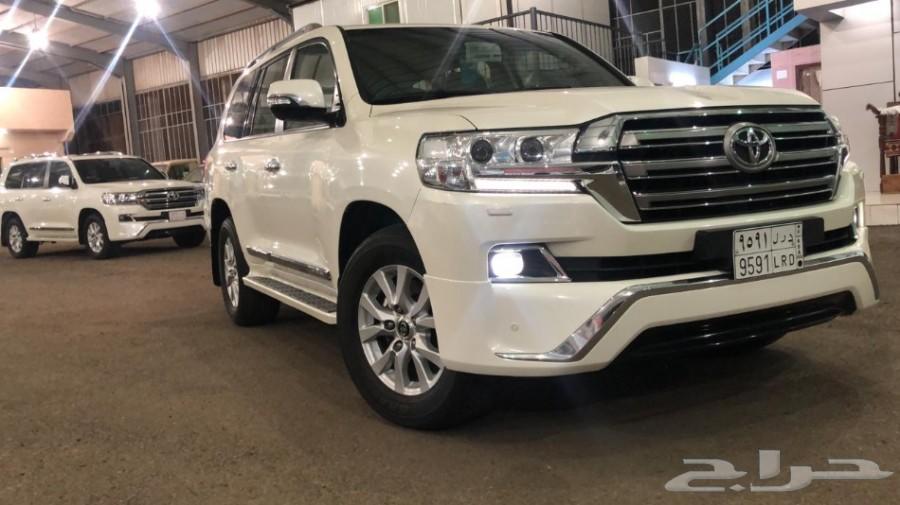 لاندكروزر 2018 GXR3 V8