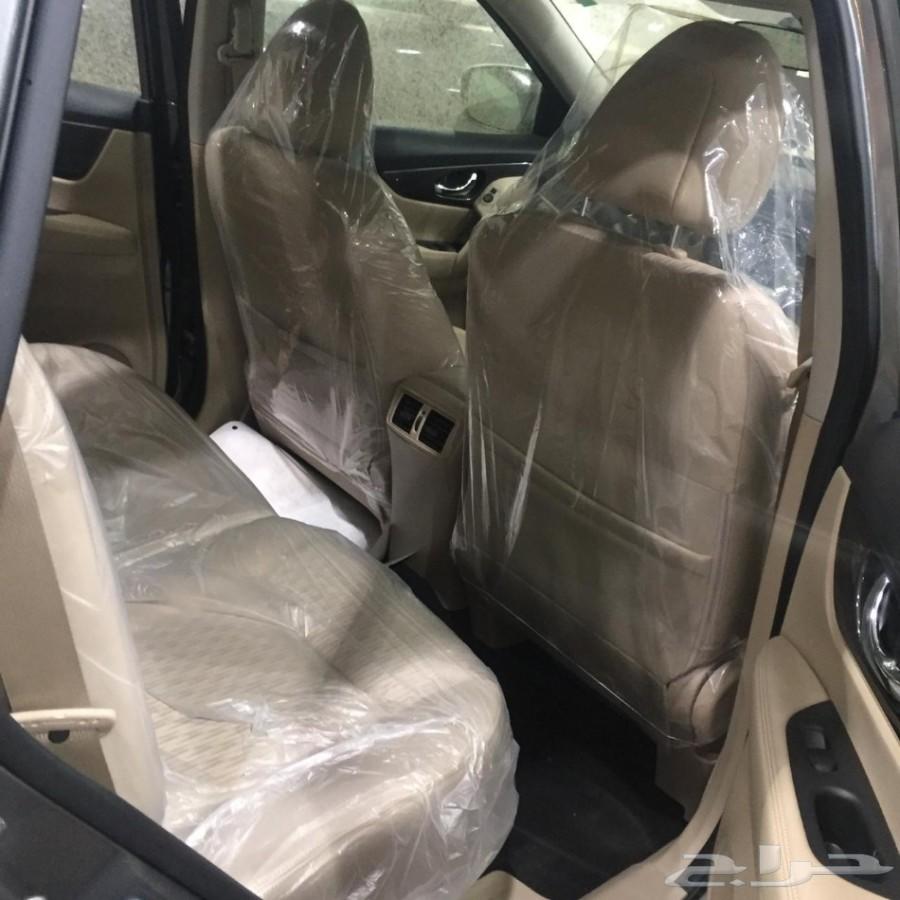 عرض خاص جدا نيسان اكس تريل 2019دبل( 79500)