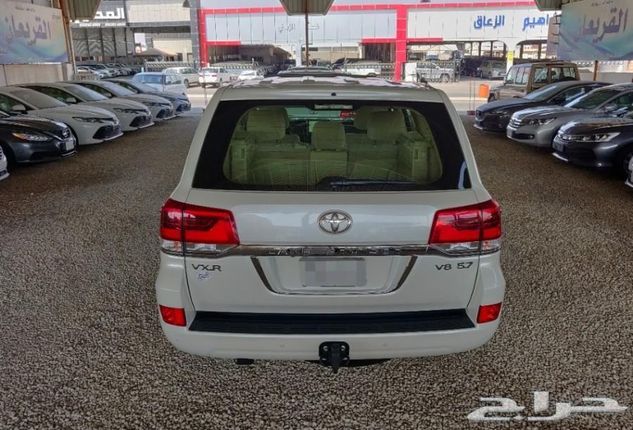 تويوتا لاندكروزر 2018 VXR 1..5.7((تم البيع))